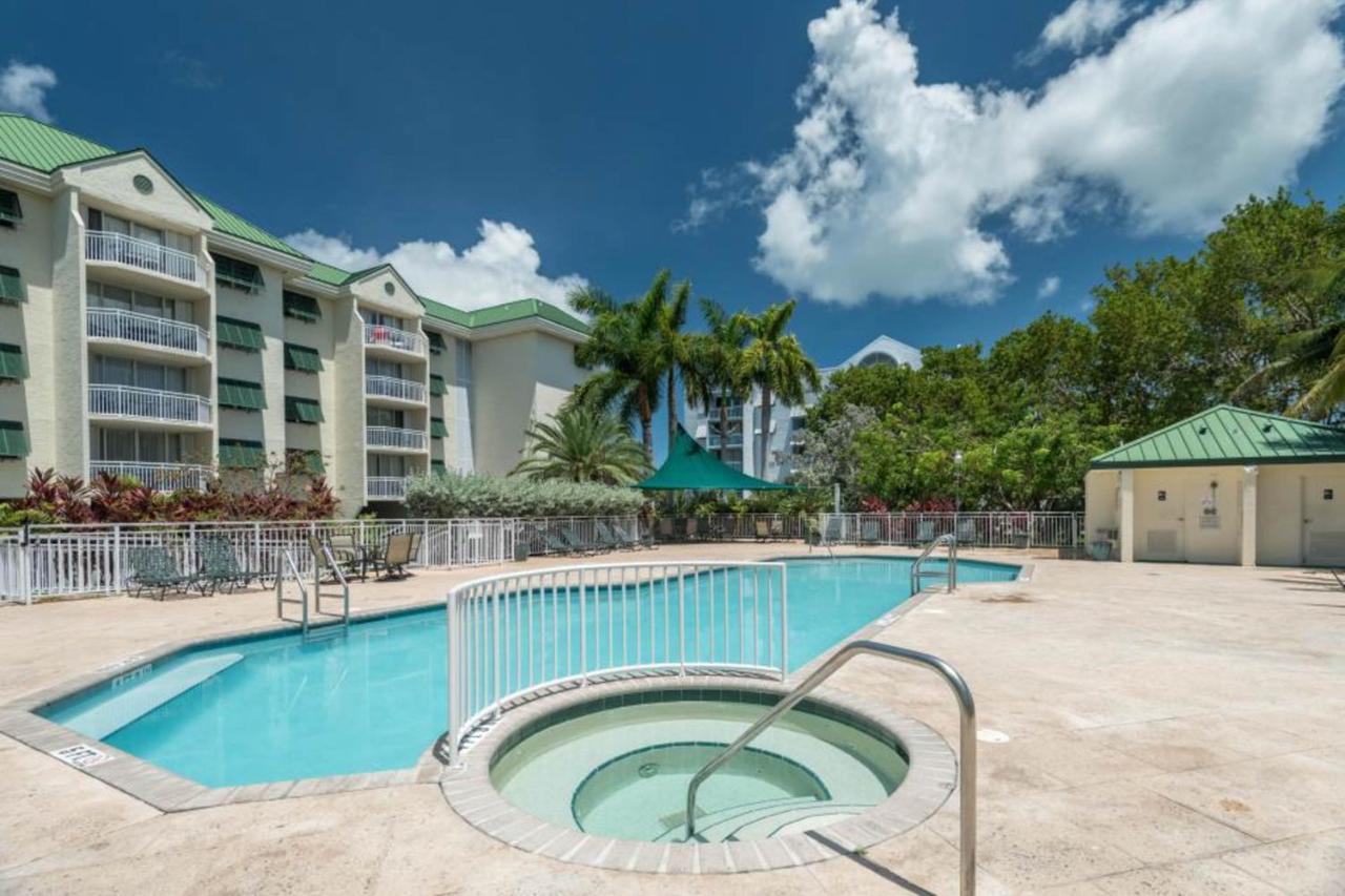 Sunrise Suites Resort Key West Exterior photo