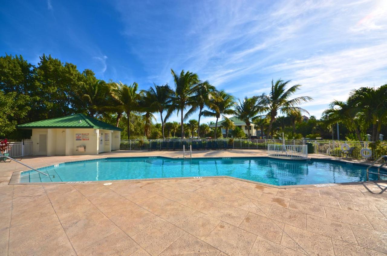 Sunrise Suites Resort Key West Exterior photo