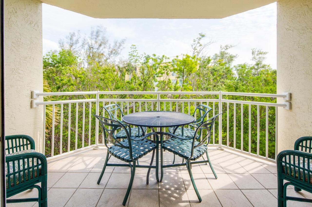 Sunrise Suites Resort Key West Room photo