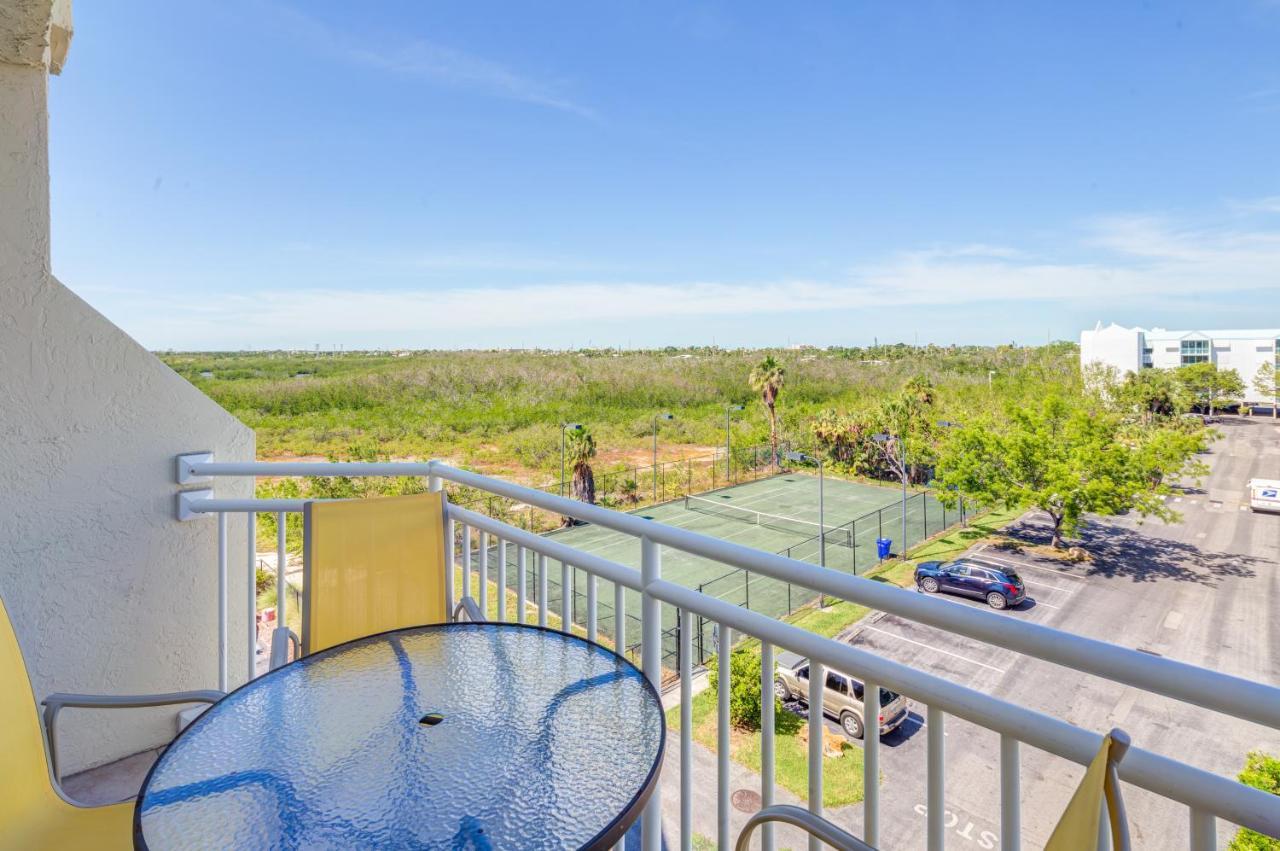 Sunrise Suites Resort Key West Room photo